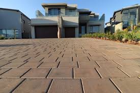 Best Custom Driveway Design  in Martinez, CA